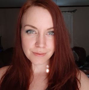 Meet your Posher, Aleana